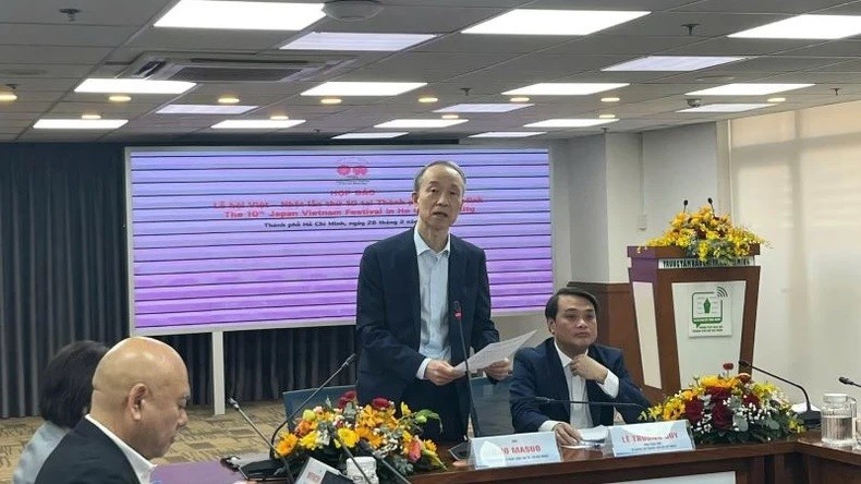 Ông Ono Masuo, Tổng Lãnh sự Nhật Bản tại TP Hồ Chí Minh chia sẻ tại họp báo. Ảnh: Báo PLVN