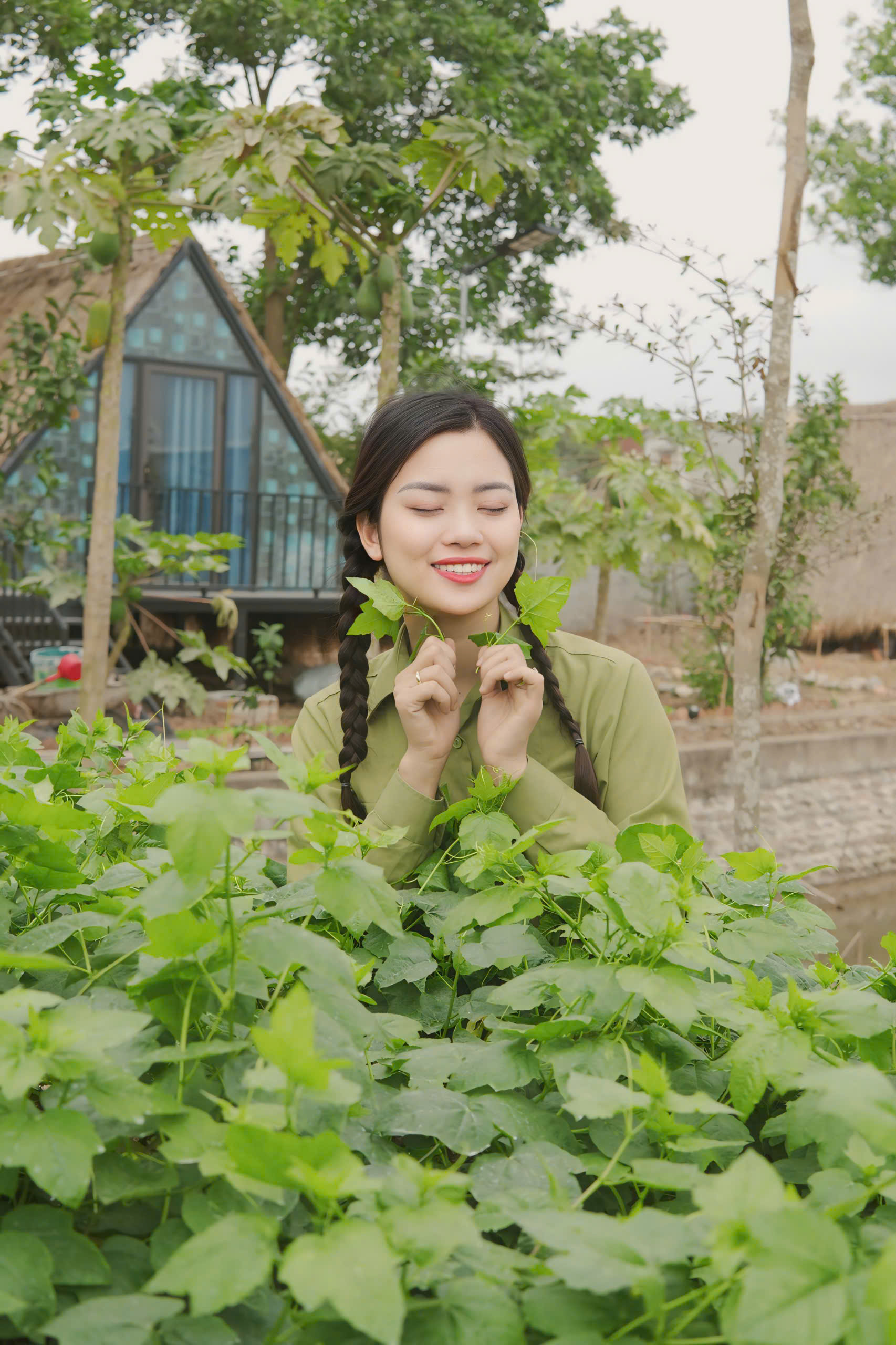 Không chỉ là người kết nối, An Ngọc còn là cầu nối giữa người nông dân và thị trường, lan tỏa tình yêu với nông sản Việt.
