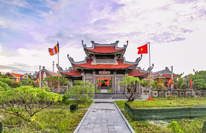 Hiện huyện đảo Trường Sa có 9 ngôi chùa. Ảnh: Báo PLVN