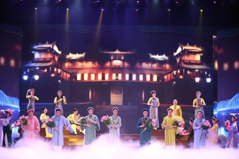 Việt Nam cần có chiến lược rõ ràng, cơ chế, chính sách hỗ trợ, phát triển văn hóa. (Nguồn: Bộ VH, TT&DL)