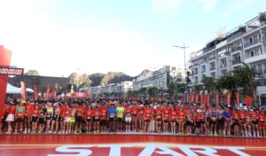 Hơn 5.000 runner tranh tài bên bờ di sản vịnh Hạ Long. Theo Báo PLVN