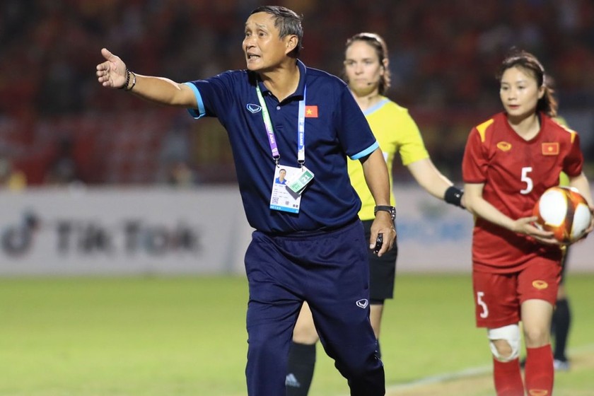 Ông Mai Đức Chung đặt quyết tâm cao tại vòng loại Asian Cup nữ 2026 (Ảnh: VFF)